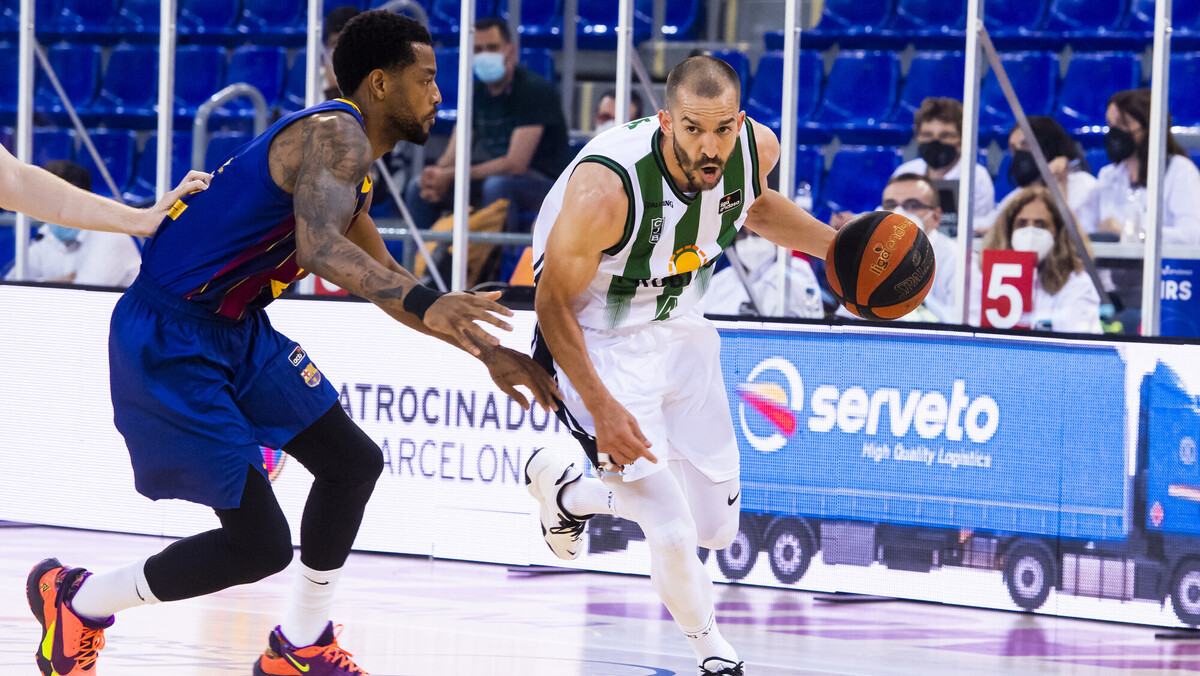 El Barça lame sus heridas a costa de una combativa Penya (84-74)