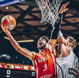 Georgia tumba a Lituania con un Shegelia estelar (77-79)