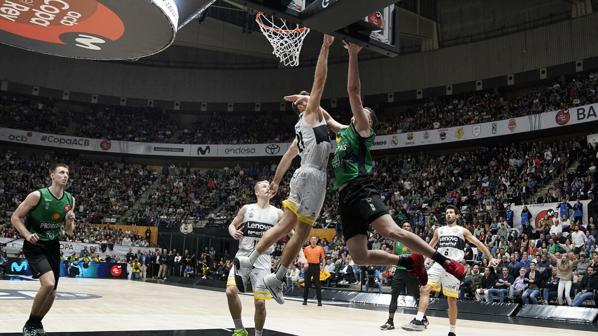 El Lenovo Tenerife completa la final de la Copa del Rey (72-73)