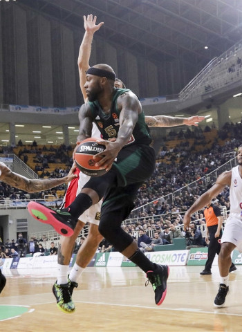 Tyrese Rice llega a un acuerdo con el AEK Atenas