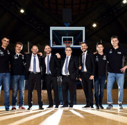 El staff técnico del Leyma Básquet Coruña seguirá liderando al equipo en la Liga Endesa