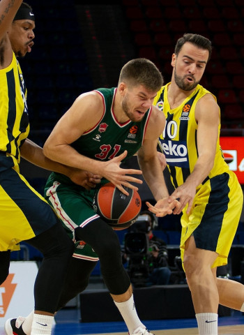 TD Systems Baskonia vuelve a sonreír en EuroLeague (86-68)
