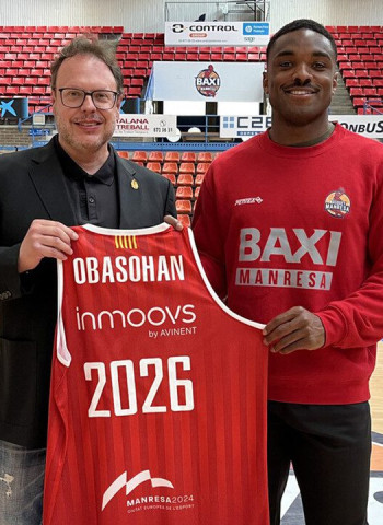 El BAXI Manresa renueva a Retin Obasohan hasta el 2026