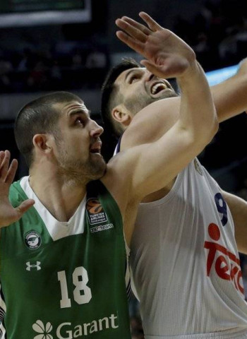 Adrien Moerman no continuará en el Darussafaka Dogus