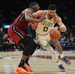 Los Celtics agravan la crisis de Miami, 103-91