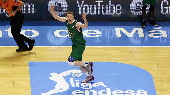 Adam Waczynski cae lesionado y no viaja a Murcia