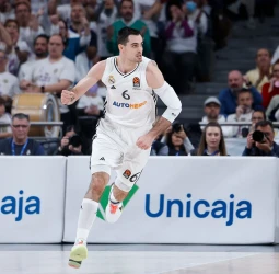El Real Madrid tiñe de blanco el clásico, 96-91
