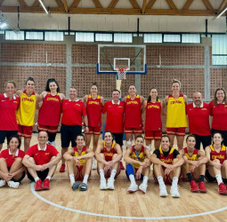 España-Serbia, camino de París
