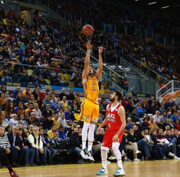 Herbalife Gran Canaria suma su sexta victoria consecutiva (95-76)