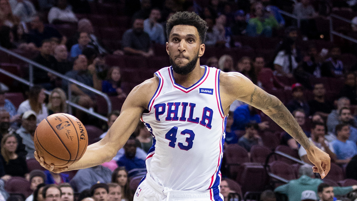Khimki y Olympiacos se interesan en Jonah Bolden