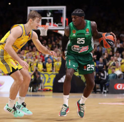 El Panathinaikos gana con lo justo al ALBA Berlín (77-87)