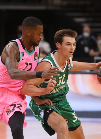 Steve Vasturia apunta al Besiktas tras su marcha del Zalgiris Kaunas