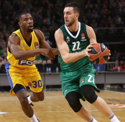 Vasilije Micic llega a un acuerdo con el Anadolu Efes