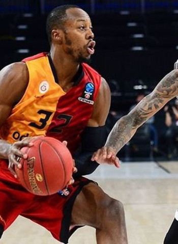 Dallas Mavericks le da la oportunidad a Scotty Hopson