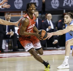 El Baxi Manresa domina al Río Breogán, 83-68