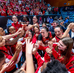 El Casademont Zaragoza vence y convence, 75-49