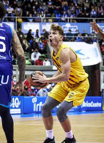 El físico del Barça se impone a un luchador Hereda San Pablo Burgos (69-83)