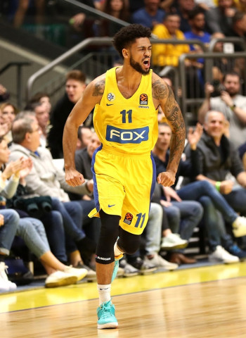 El Maccabi completa la renovaciones de Dorsey y Acy