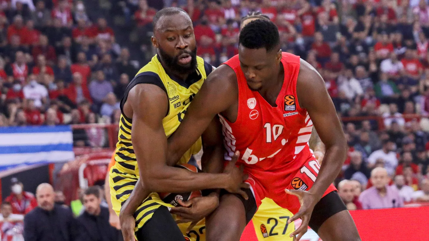 Previa Game 5 playoffs EuroLeague: Olympiacos vs Fenerbahce