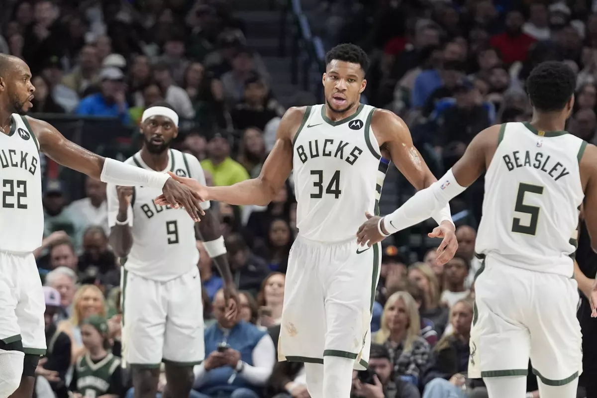 Enorme remontada de los Bucks ante los Mavericks