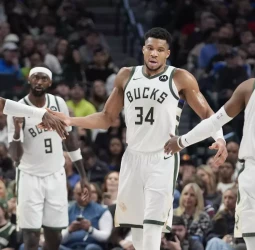 Enorme remontada de los Bucks ante los Mavericks