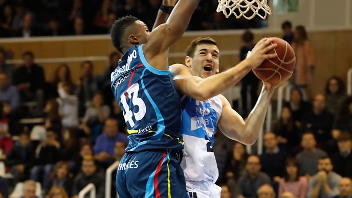 Andorra continúa siendo un fortín tras la derrota de el Rio Natura Monbus (91-87)
