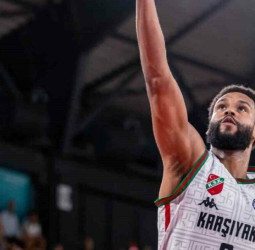 James Webb se va al baloncesto chino