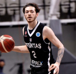 Sehmus Hazer, cerca del Fenerbahce