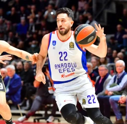 Previa EuroLeague (j.32): Anadolu Efes vs Virtus Bolonia