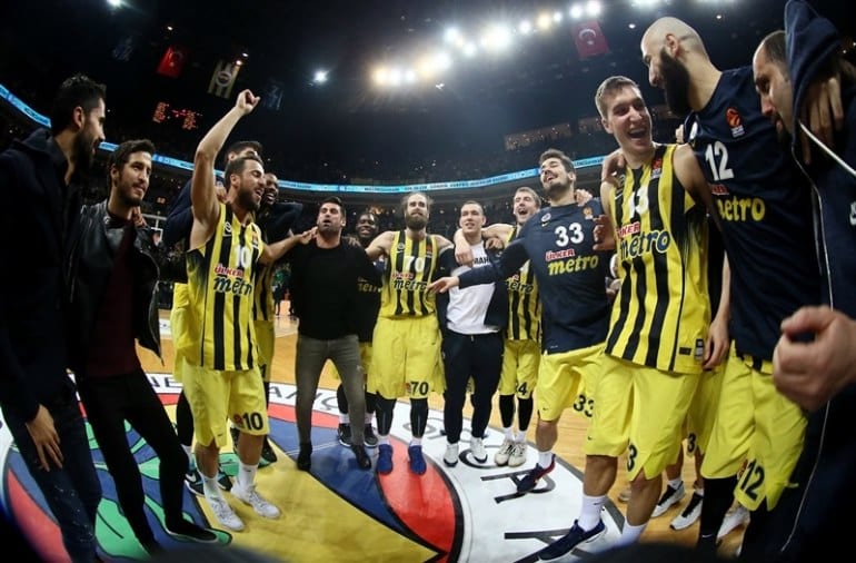 El Fenerbahce dará más miedo si cabe. El Dogus le patrocinará con 45 millones
