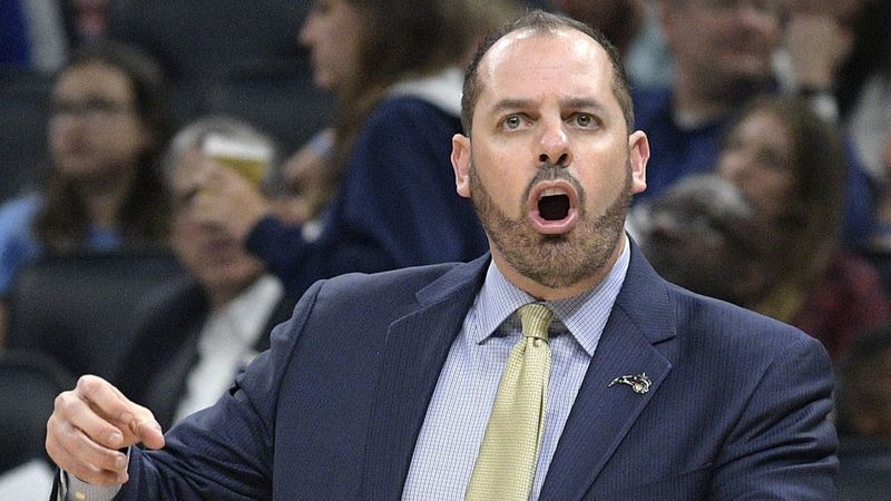 Frank Vogel, nuevo entrenador de los Angeles Lakers