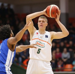 Edu Muric cambia el Banvit por el Anadolu Efes