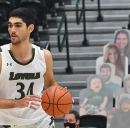 Santi Aldama se inscribirá en el próximo Draft NBA