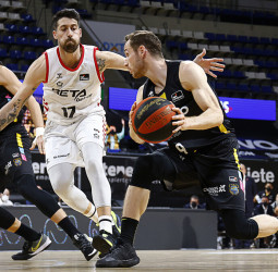 Huertas y Fitipaldo no le dan opción a Bilbao Basket en Tenerife (86-67)