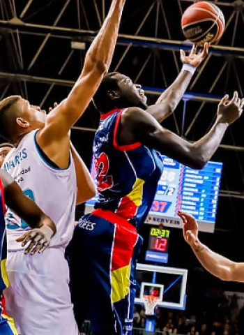 El Madrid pierde su condición de invicto a domicilio en Andorra (89-87)