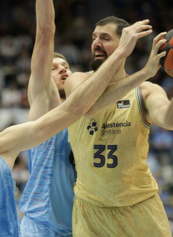 La defensa del Barça y Mirotic acaban con el Río Breogán (74-78)