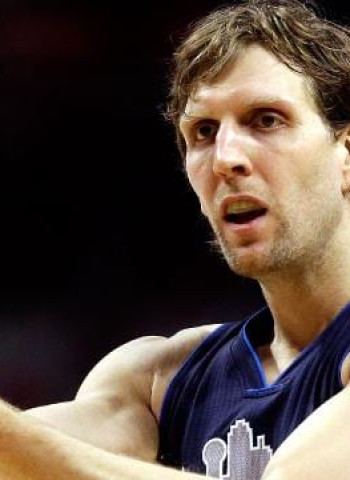 Nowitzki confirma que jugará un año más