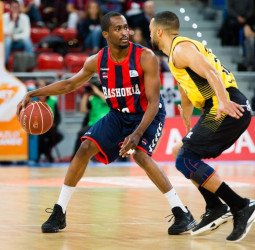 Batalla por el tercer puesto en Tenerife