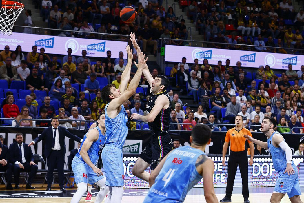 Shermadini doblega al Río Breogán (85-67)