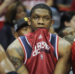 Seraphin apurará su opciones NBA