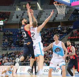 Victoria de mérito del Baskonia ante el Monbus Obradoiro (85-78)