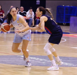 Un luchador Barça sucumbe ante un serio Perfumerías (50-68)