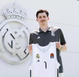 El Real Madrid anuncia el fichaje David Krämer