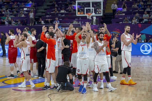 Duelo de invictos por el premio a la gran final
