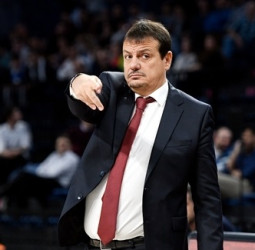 Ergin Ataman suena cada vez con más fuerza para el Panathinaikos