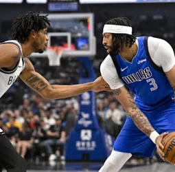 La noche NBA: Celtics y Thunder imparables, Lakers corta la racha de los Rockets