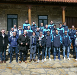 El Monbus Obradoiro visita la bodega Vía Romana, Vino Oficial del club
