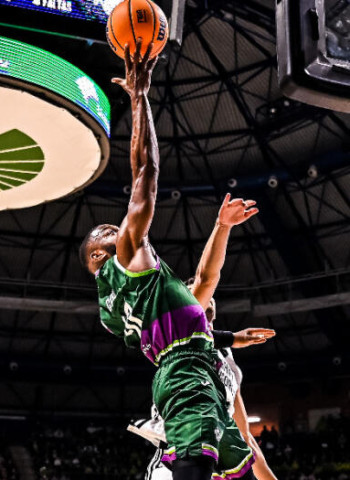 El Unicaja pone la directa y sella su pase al Round of 16 de la BCL (93-69)