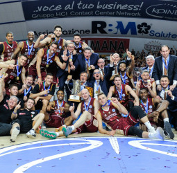 Reyer Venezia conquista la FIBA ​​Cup Europe después de derrotar a Sidigas Avellino