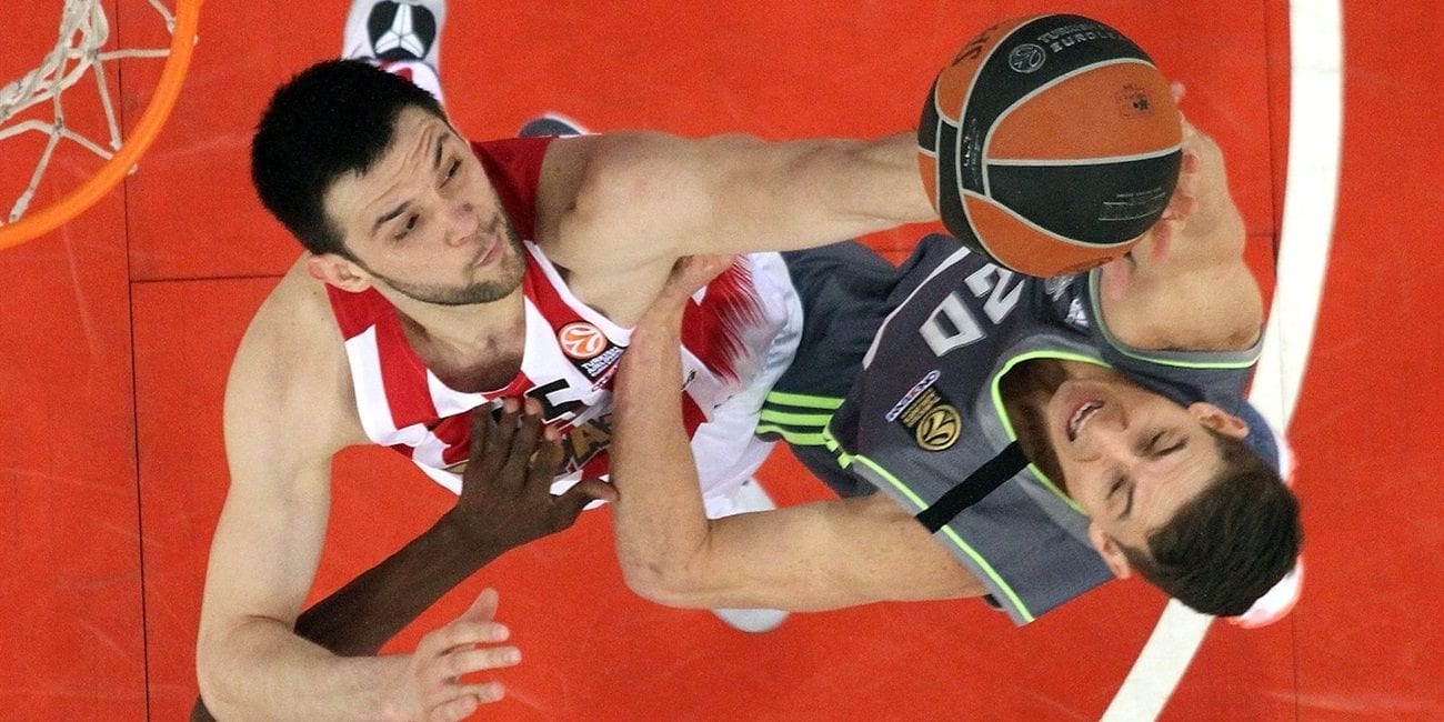 Olympiacos, fuera de los playoffs once años después